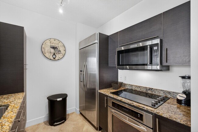 Foto del edificio - 550 Okeechobee Blvd