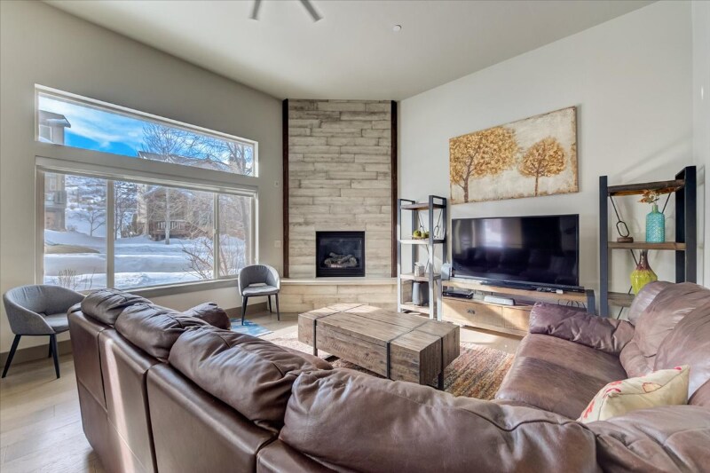 Foto principal - 5562 Oslo Ln