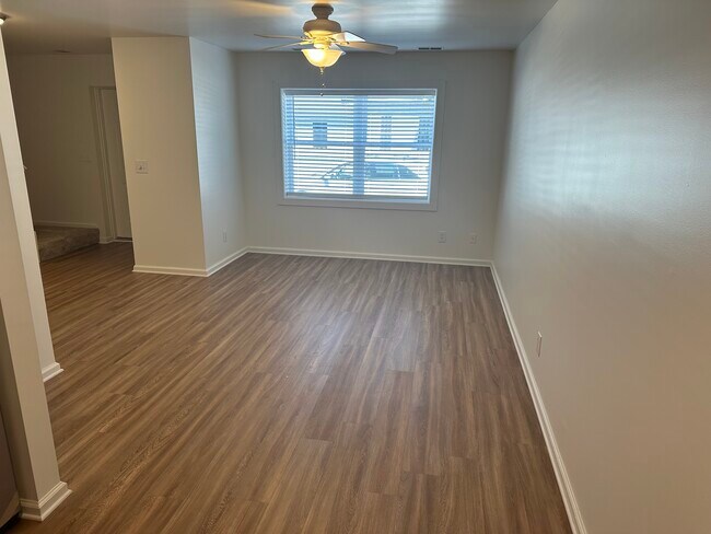Foto del edificio - 228 Maple St