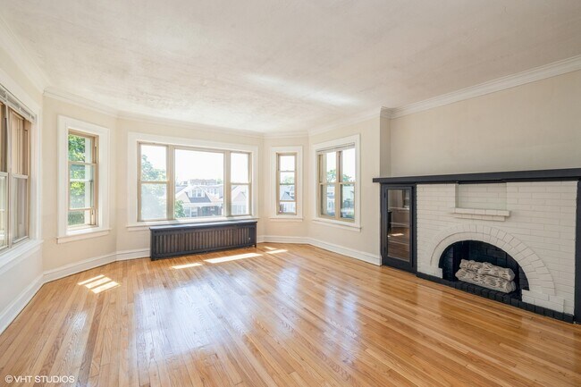 Foto del edificio - 7837 S Wood St