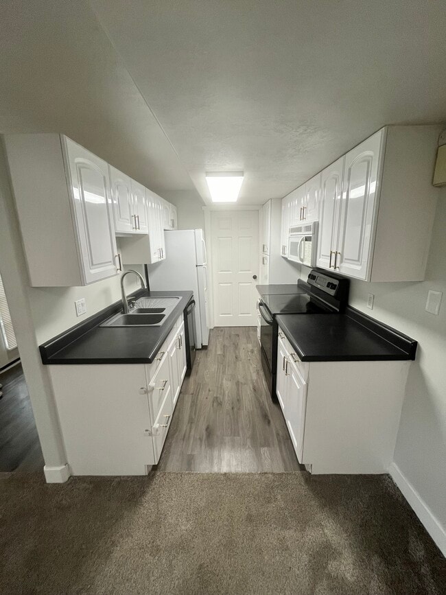 Foto del edificio - 14127 Adobe School Dr