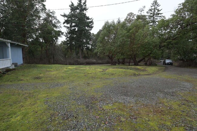 Foto del edificio - 2 bed 1 bath in a country setting