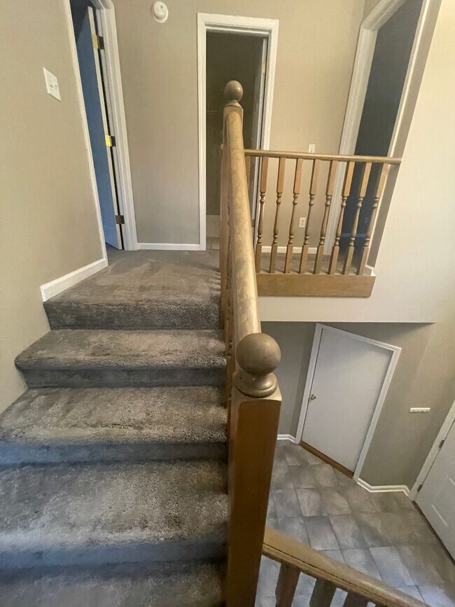 Foto del edificio - 212 Foxchase Ln