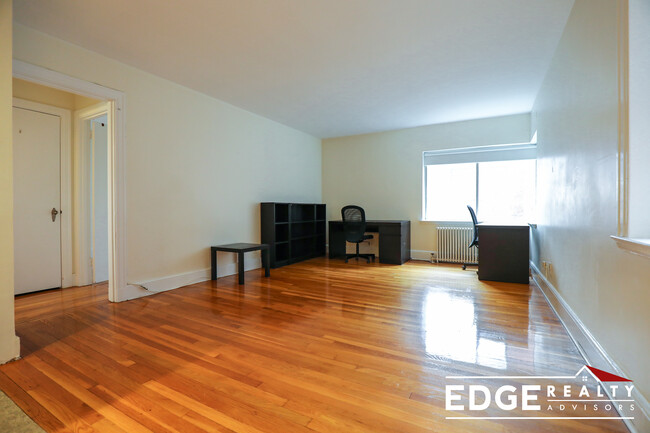 Foto del edificio - 40 Highland Ave
