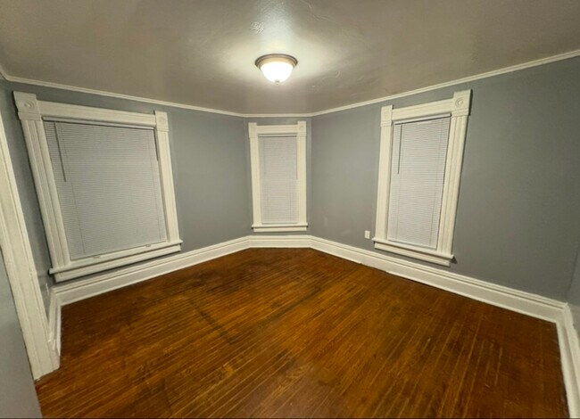 Foto del edificio - 923 16th Ave