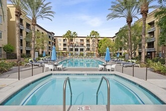 AMLI Warner Center photo'