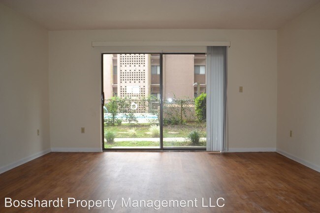 Building Photo - 3 br, 2 bath House - 407 NW 39TH ROAD #A