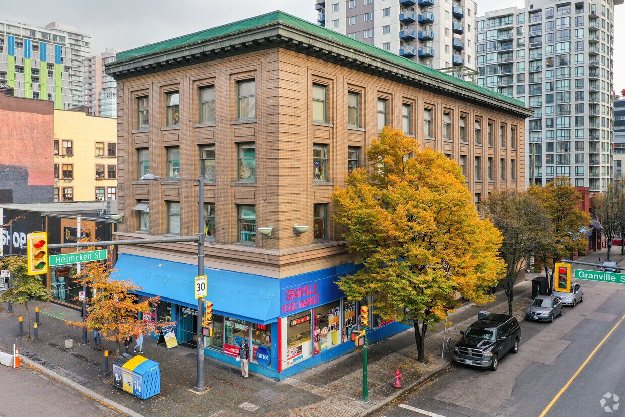 Primary Photo - 1090 Granville St