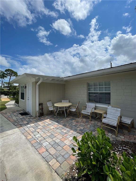 Building Photo - 2015 15th Ln