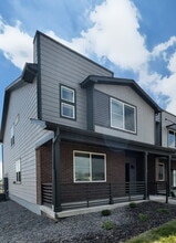 Building Photo - 12220 Dairy St