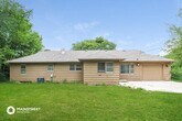 Foto principal - 4711 Grandview Rd, Kansas City, MO 64137