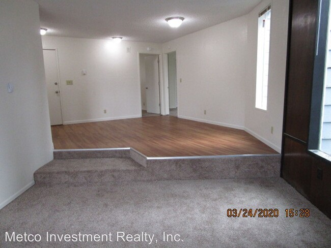 Building Photo - 2570 Spring Blvd