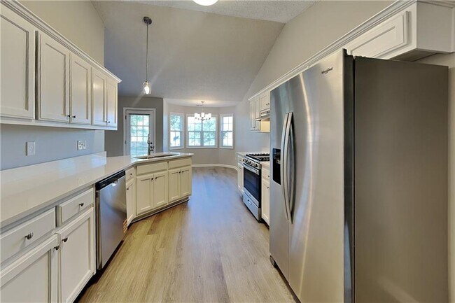 Foto del edificio - 251 Ashland Creek Ct
