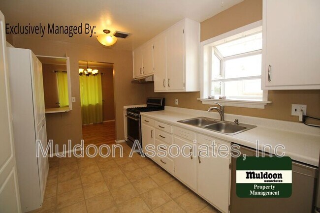 Foto del edificio - 606 Placid Rd