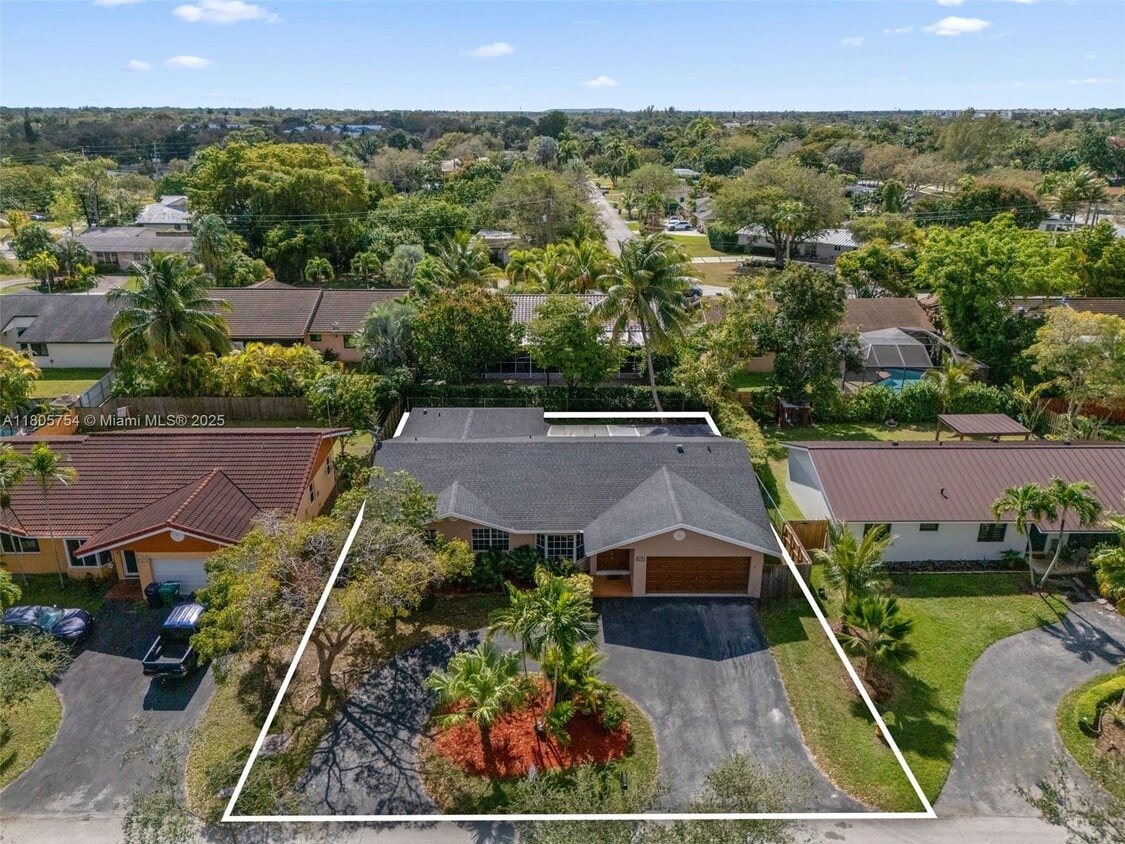 Primary Photo - 9034 SW 163rd Ter