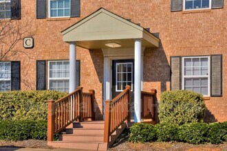 Building Photo - 2905 Arrowhead Dr