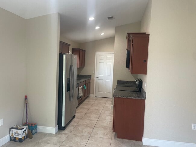 Cocina - 31 Fir Trail Pass