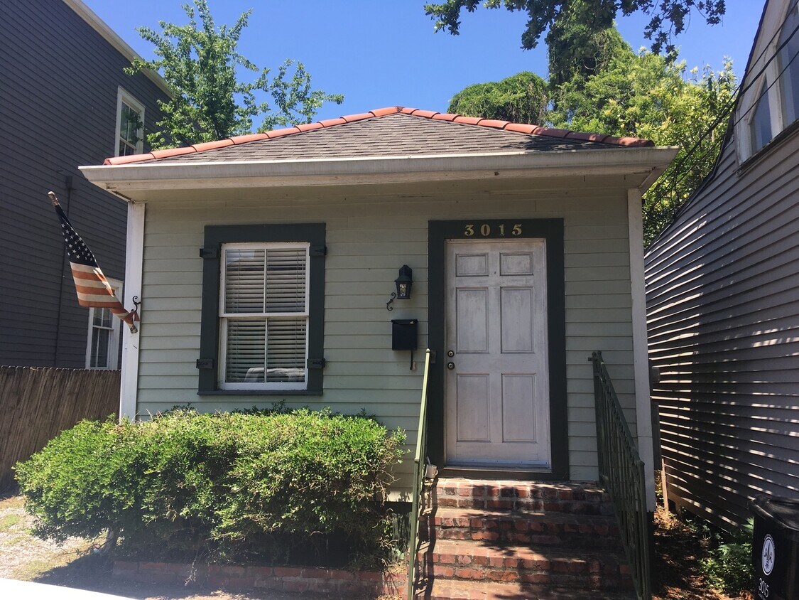 Primary Photo - Garden District 2 bd 2 ba cottage