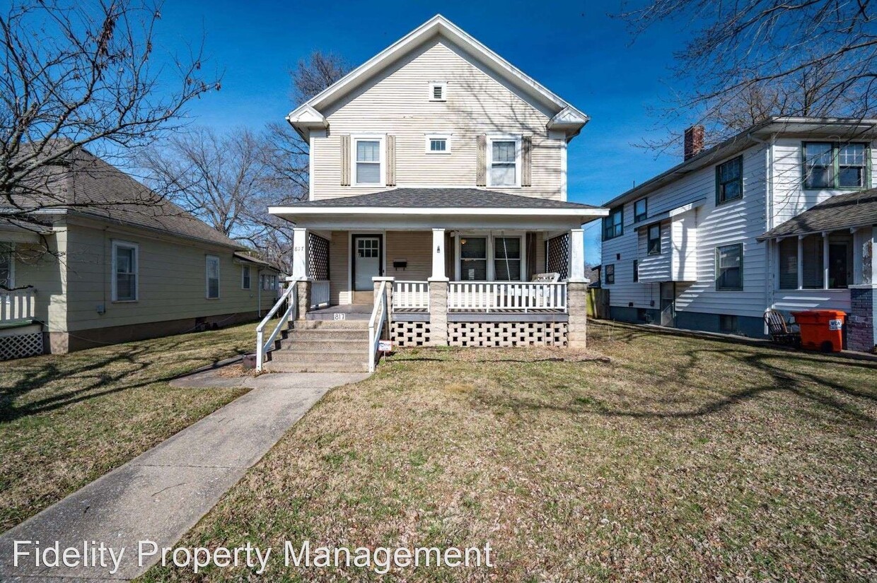 4 br, 2 bath House - 817 E. Loren Street Photo