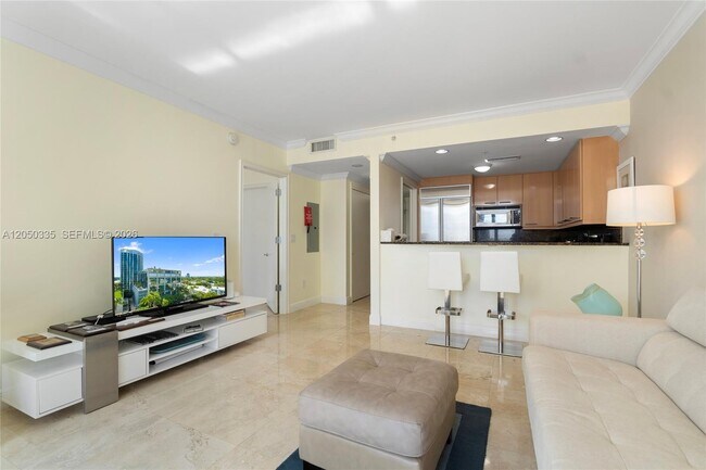 Foto del edificio - 3350 SW 27th Ave