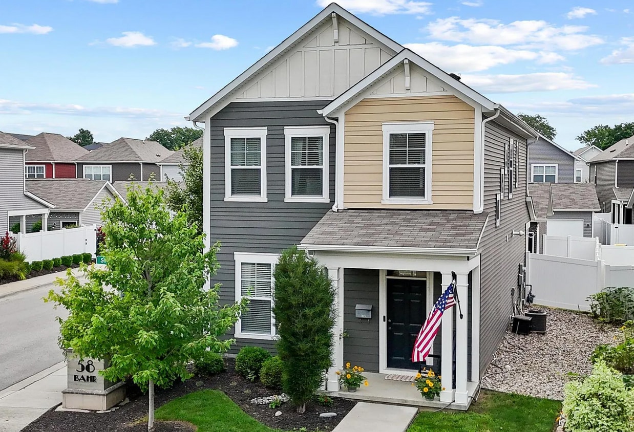 Foto principal - 163 Steeples Blvd