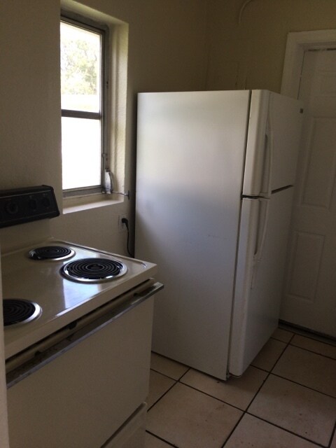 Foto del edificio - 1429 NW 3rd Ct