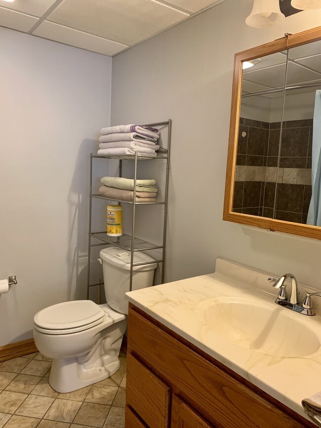 Foto del edificio - 215 Hale St