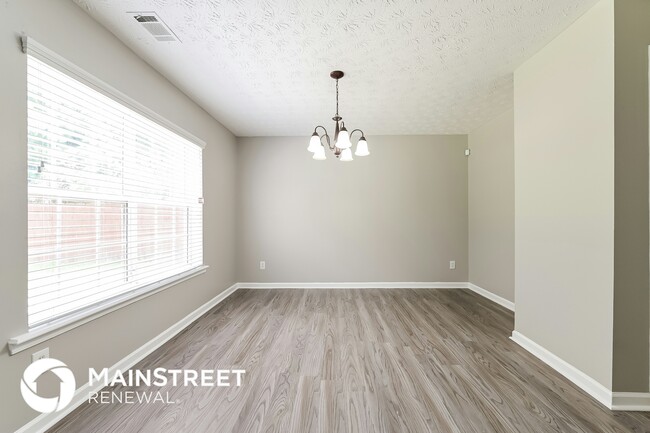 Building Photo - 165 Nowell Dr