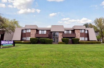 Building Photo - 5564 Heatherdowns Blvd
