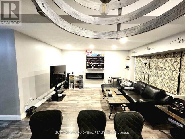 Photo du bâtiment - 602 Dean Ave