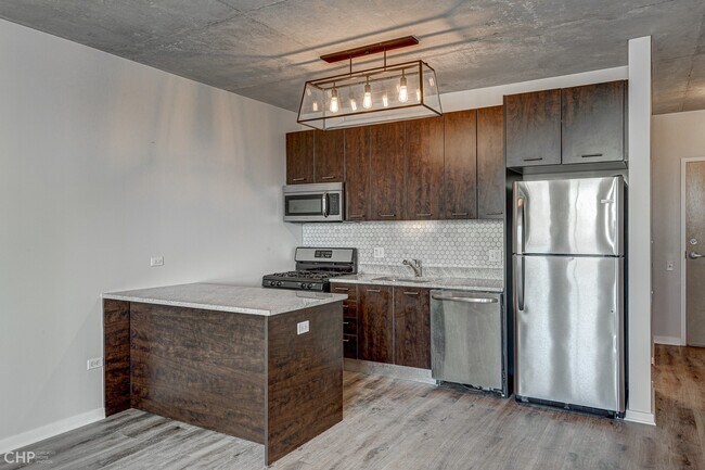 Foto del edificio - 659 W Randolph St