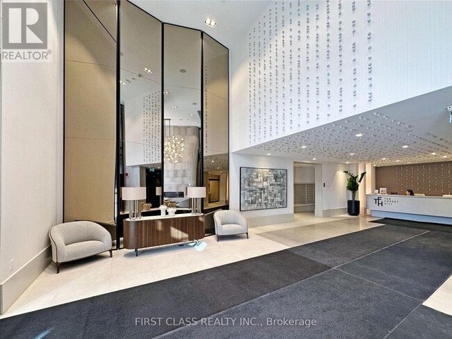 Building Photo - 2020-2020 Bathurst St