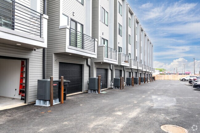 Foto del edificio - 2600-2640 Hagert St
