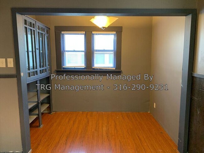 Foto del edificio - 1525 S Waco Ave