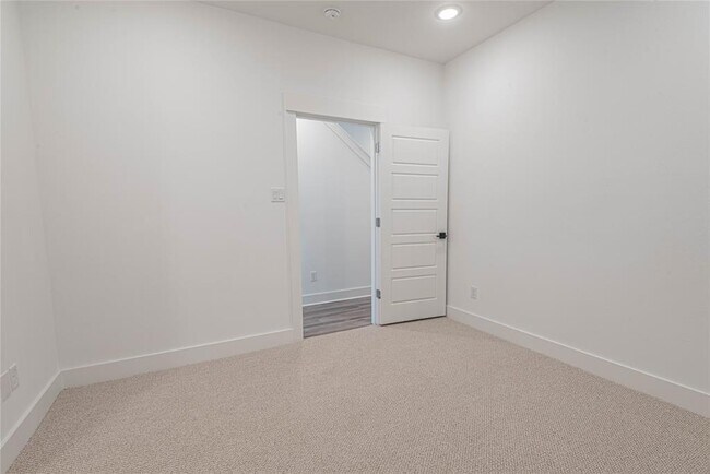 Foto del edificio - 4317 Arlington St