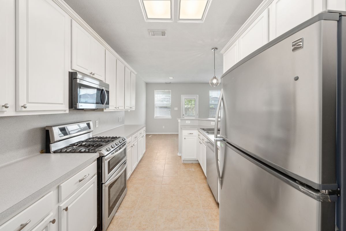 Foto del edificio - 14425 Rosehedge Ct