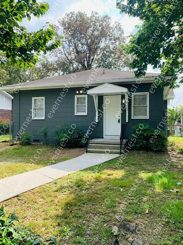 Primary Photo - 709 Old Dallas Rd