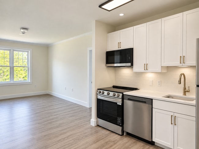 Interior Photo - Greyson West