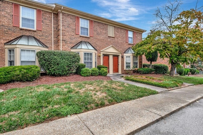 Building Photo - 321 Lakebrink Dr