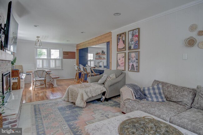 Foto del edificio - 4028 Maple St