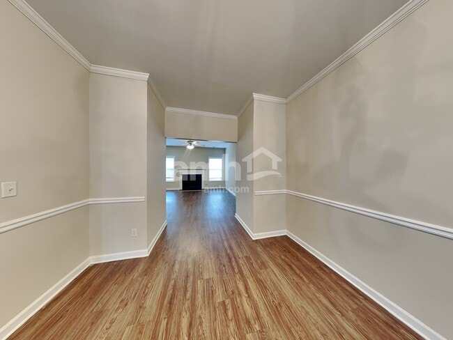 Building Photo - 17 Brookvalley Ct W