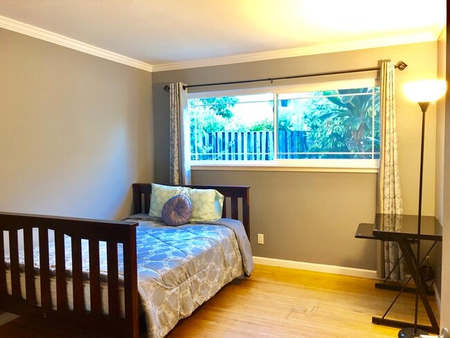 Foto del edificio - 4715 Wadsworth Ct