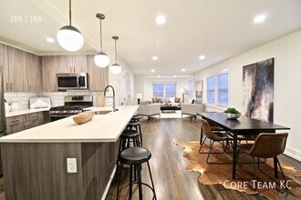 Building Photo - 4325 Roanoke Pkwy