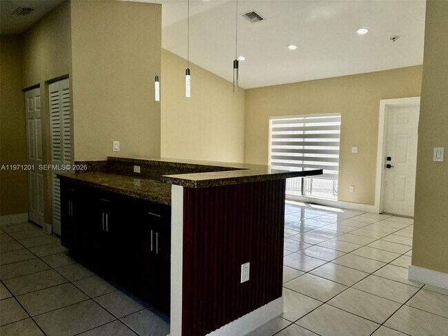 Foto del edificio - 12501 SW 264th St