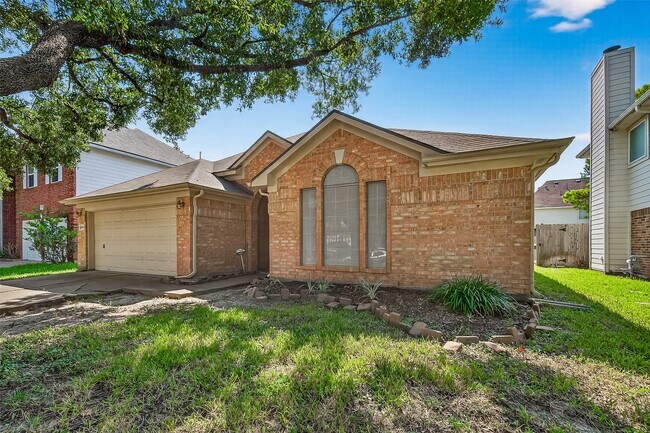 Foto del edificio - 2143 Mossy Trail Dr