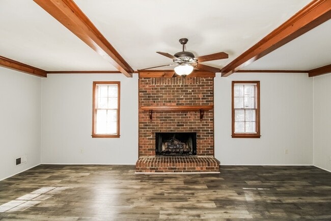 Foto del edificio - 252 Ripley Station Rd