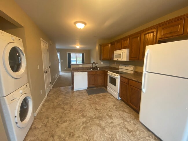 Building Photo - 68115 Tinmar Dr