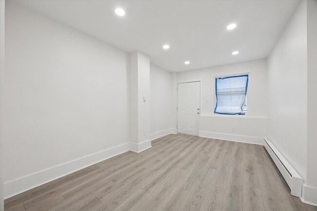 Building Photo - 3247 N Marston St