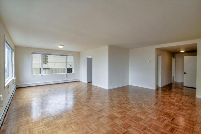 Building Photo - 2 bedroom in San Francisco CA 94109