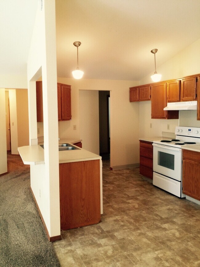 Building Photo - Charming 3BD Ranch In Vancouver!